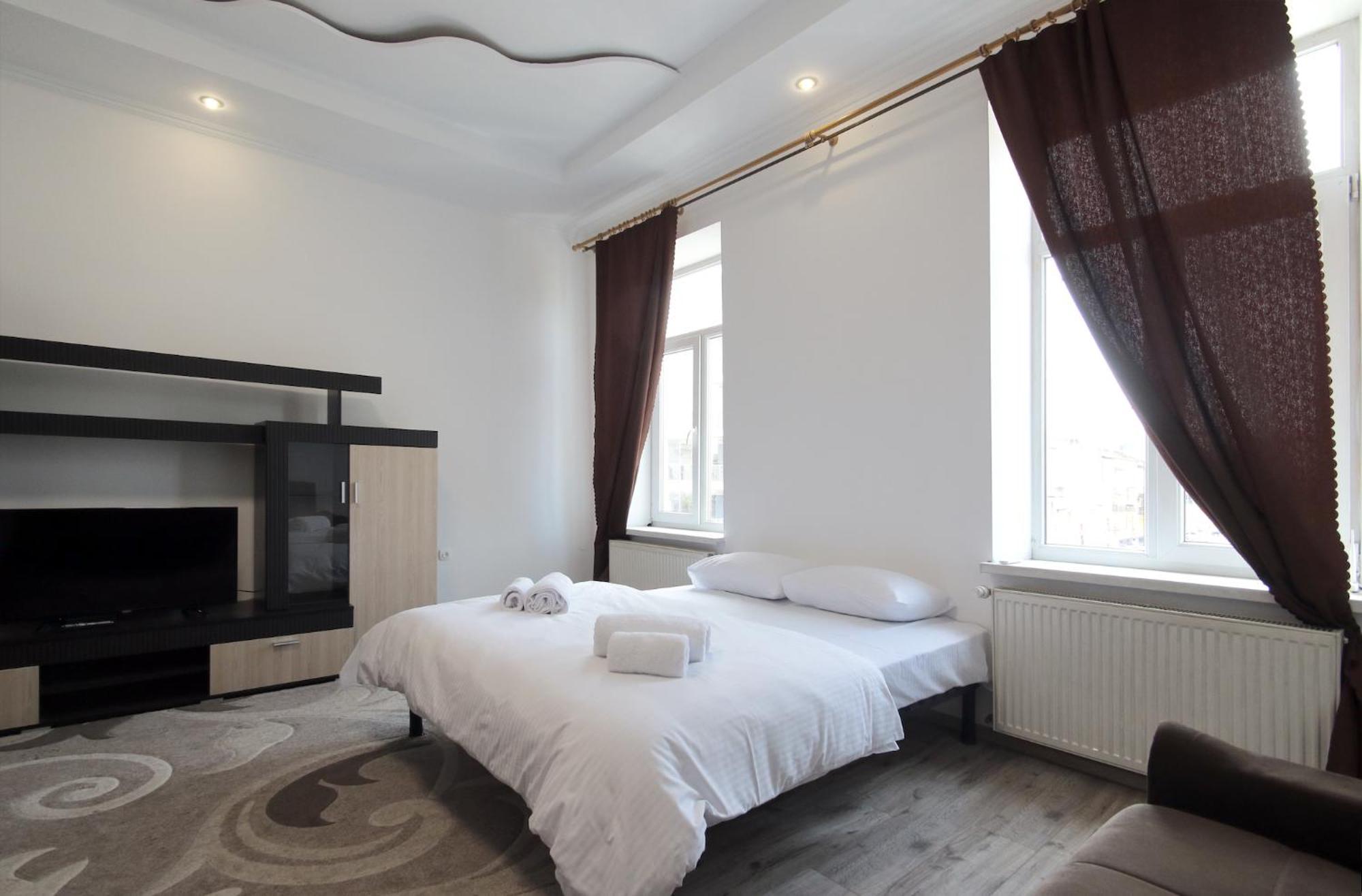 "Deluxe Apartments" K 44 - 1225 ลวีฟ ภายนอก รูปภาพ