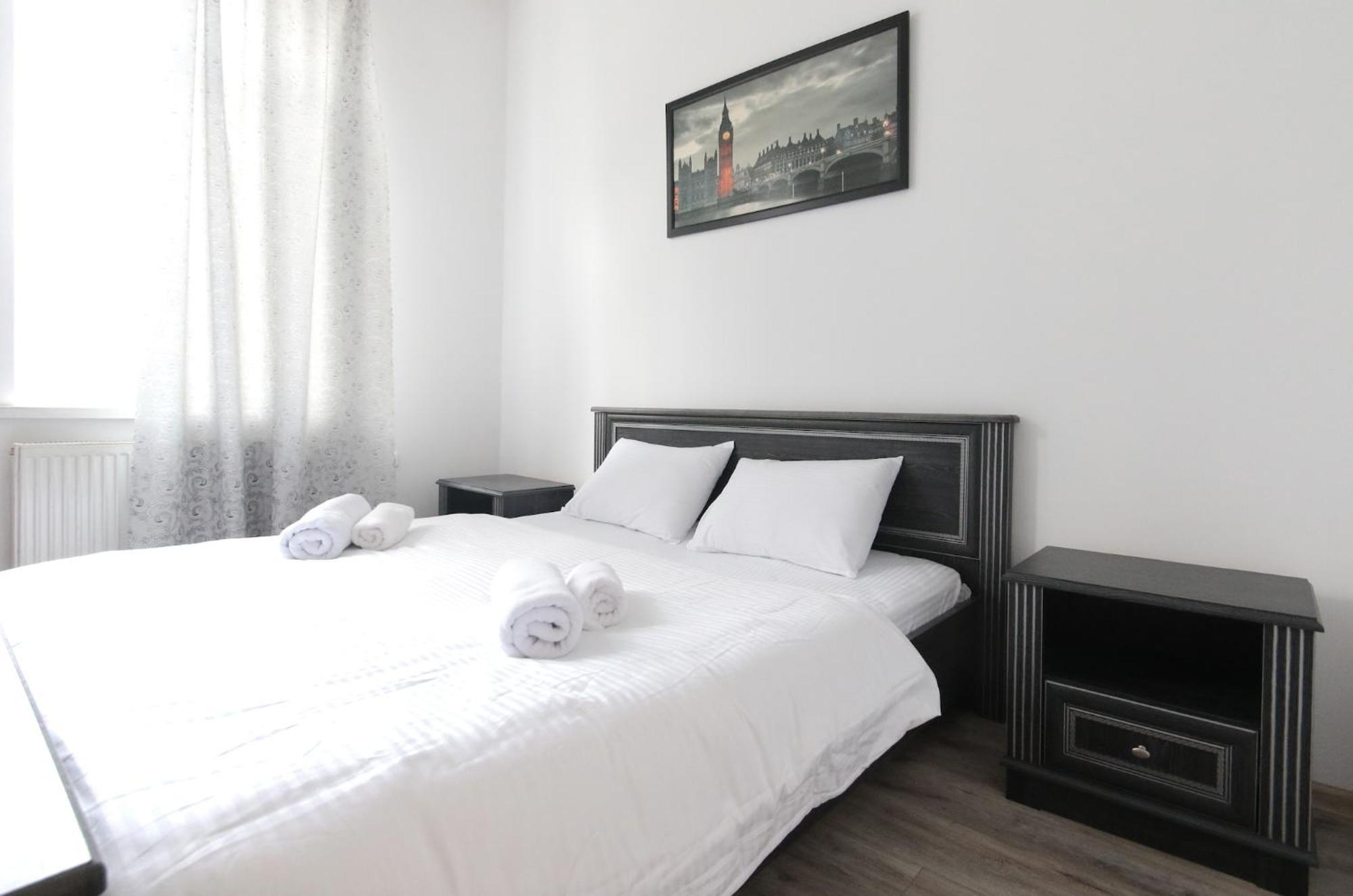 "Deluxe Apartments" K 44 - 1225 ลวีฟ ภายนอก รูปภาพ